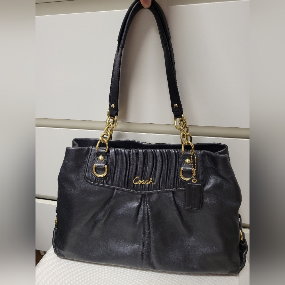 Coach Vintage Ashley Black Pleated Leather Chain Shoulder Bag Tote Purse